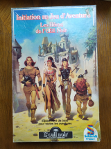 Initiation au Jeu d\'Aventure. Les héros de L\'Œil noir. Boîte de jeu de base du jeu de rôle. Schmidt France (1984)