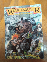 Warhammer, le jeu de rôle fantastique. Première édition. Jeux Descartes, 1988. Livre de règles