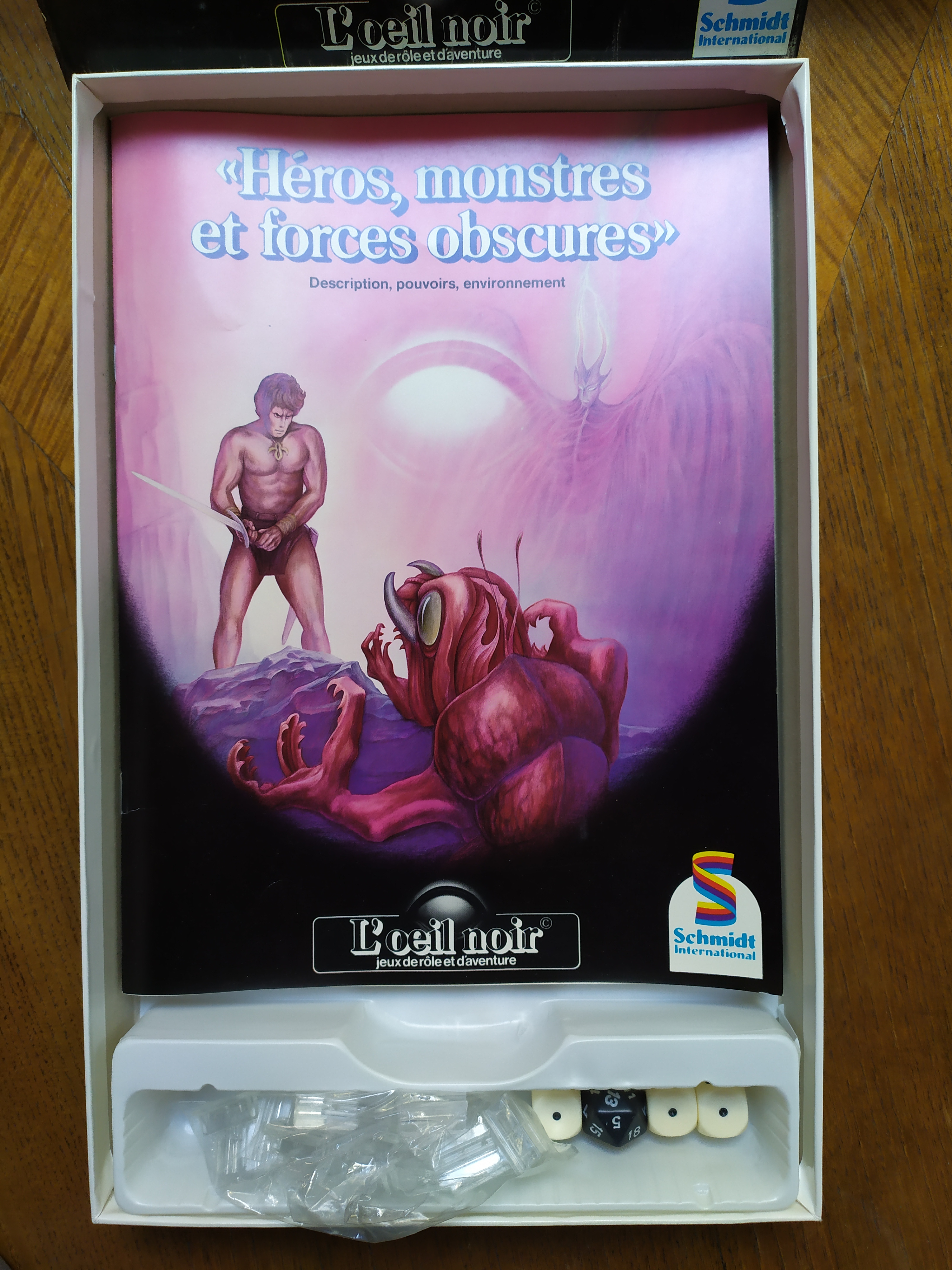L'Oeil Noir - Boite d'initiation au Jeu de Rôle et d'Aventures